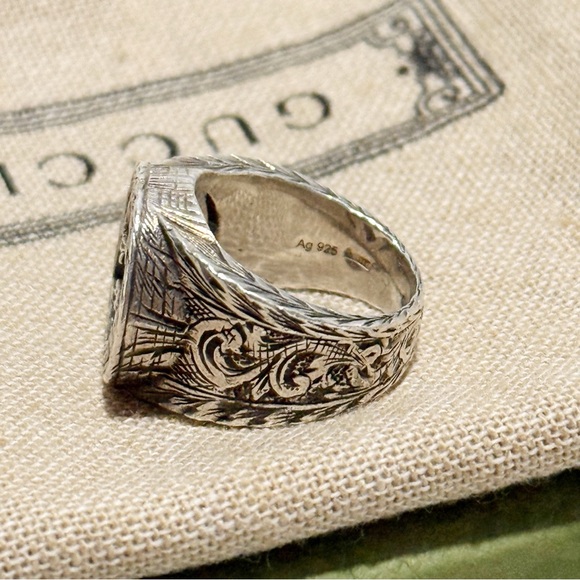 Gucci Interlocking G Paisley Silver Ring (GUC) - Picture 9 of 16